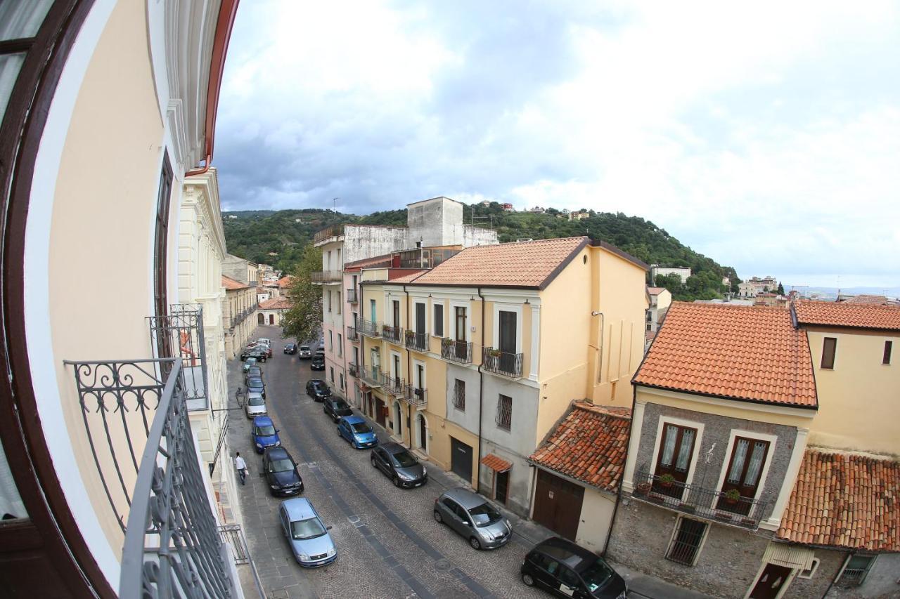 Casa Lissania Bed & Breakfast Lamezia Terme Exterior photo